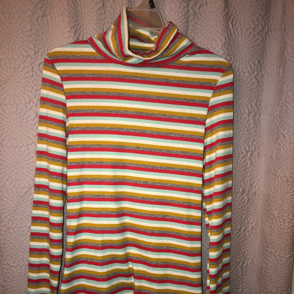 Lightweight turtleneck (boutique)